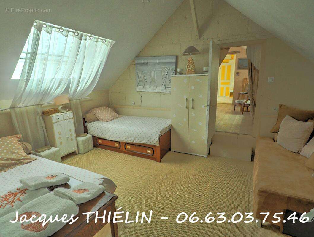 Maison à LONGUE-JUMELLES