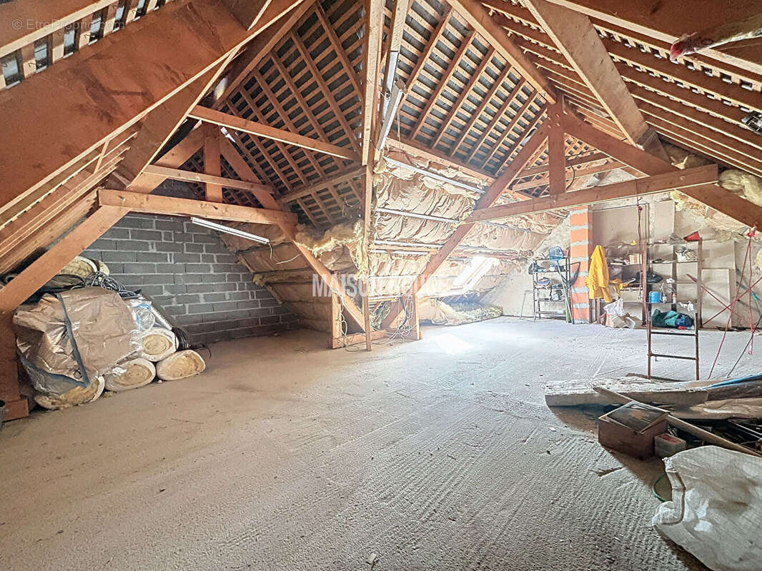 Maison à PLOUER-SUR-RANCE