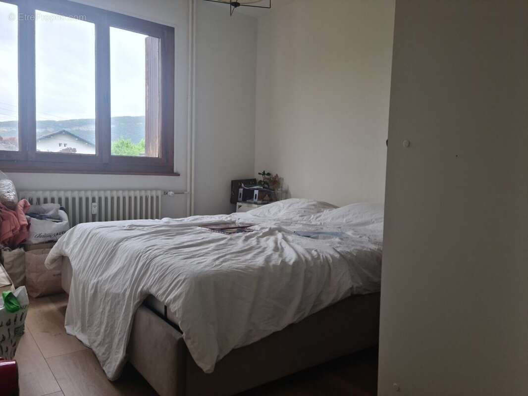 Appartement à AMBILLY