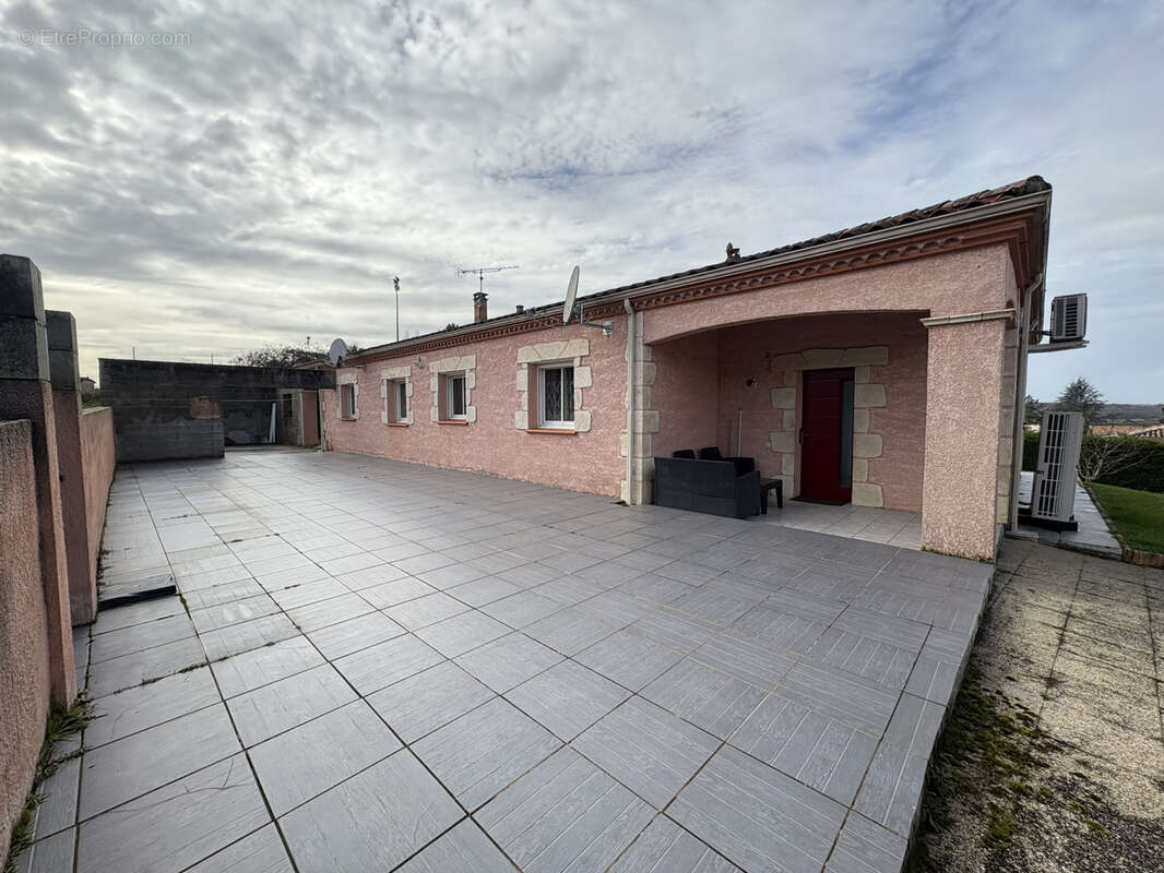 Maison de plain-pied avec terrain de 1 250 m2 et double garage - photo 15