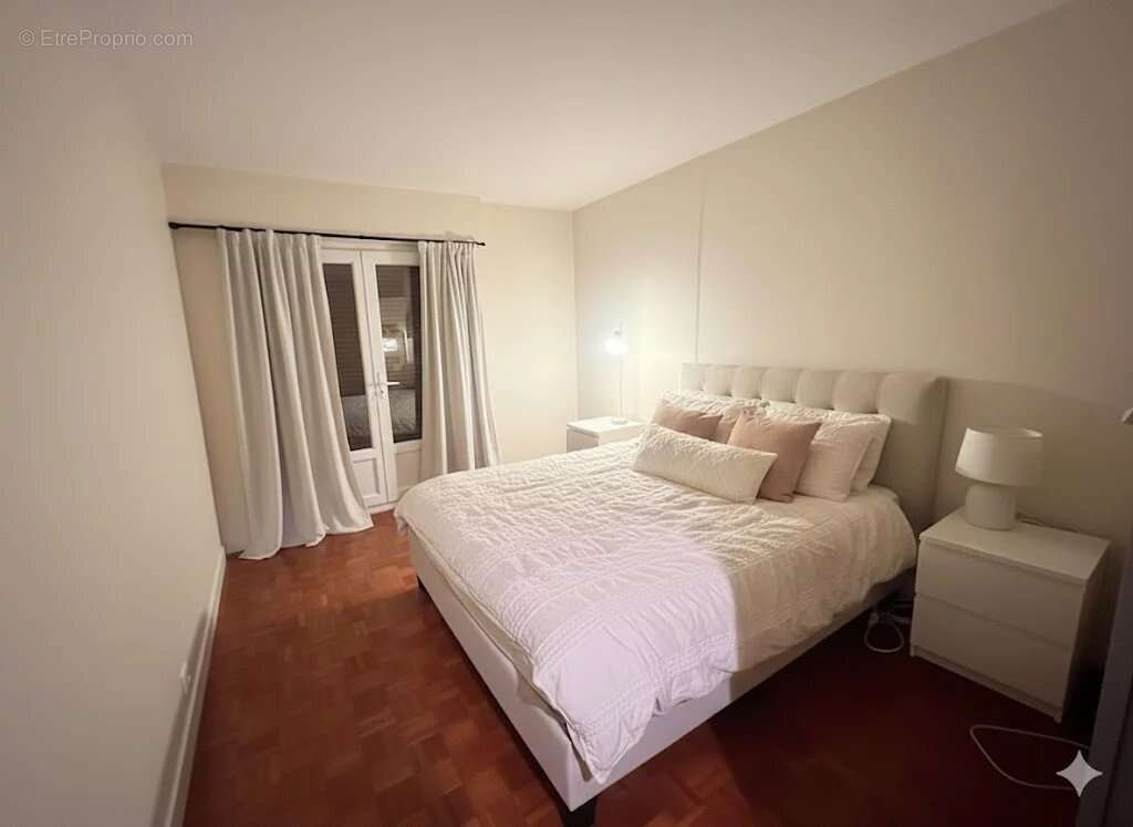 Appartement à LE PERREUX-SUR-MARNE