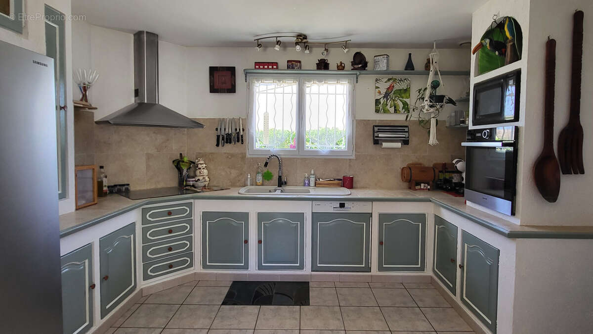 Maison à LA CALMETTE