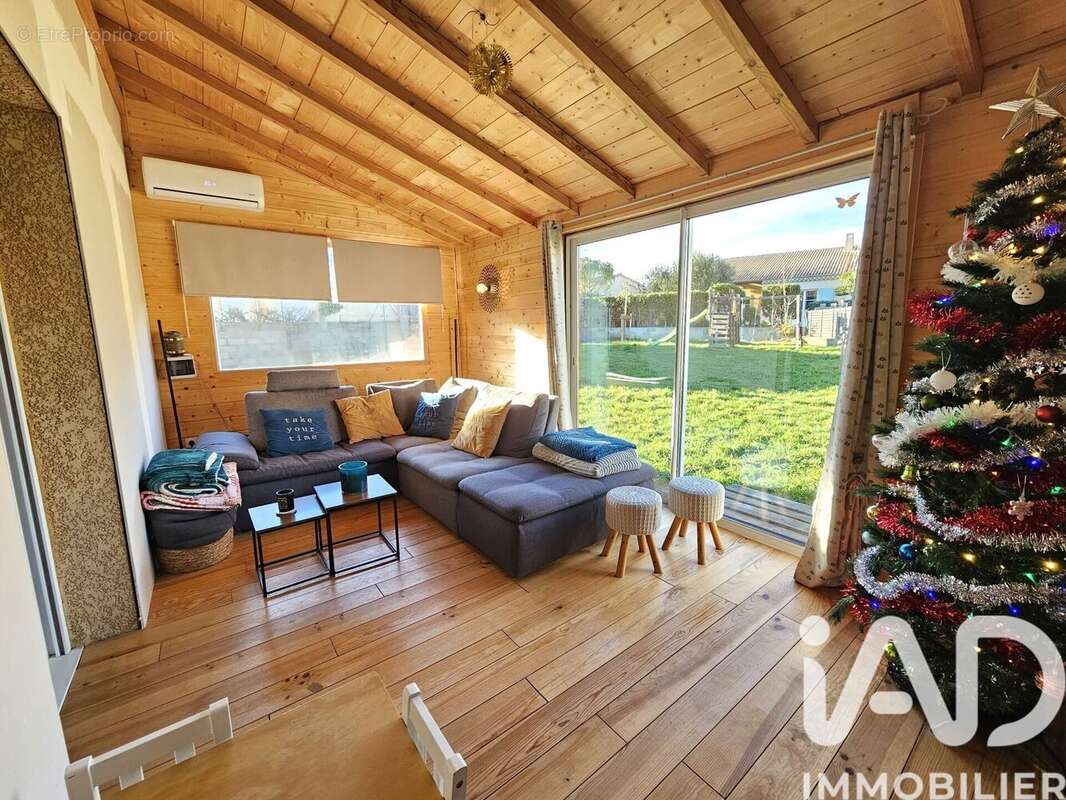 Photo 2 - Maison à CHOMERAC