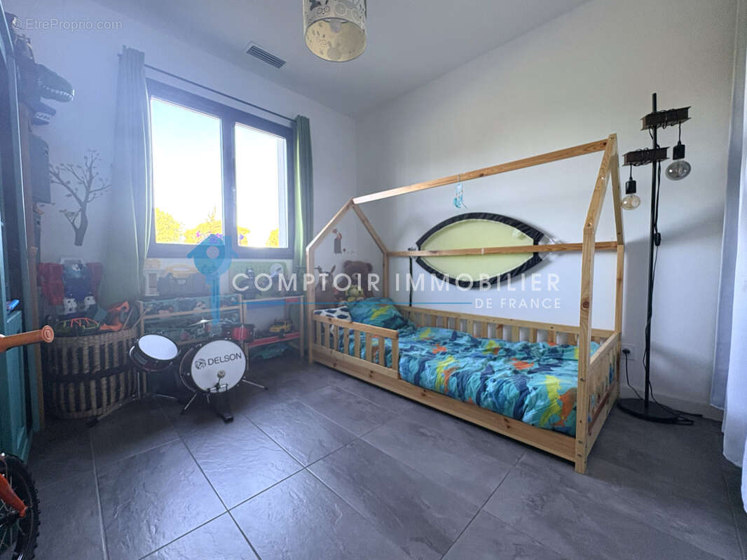 DEPT-30-A VENDRE-MEYNES Belle Villa de plain pied RT2012 agréable et lumineuse - photo 17