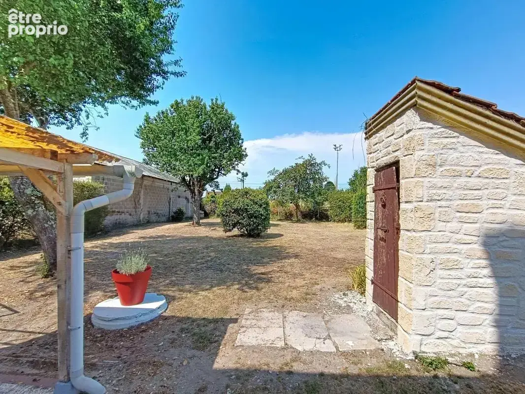 Maison ancienne rénovée 4 pièces - photo 12