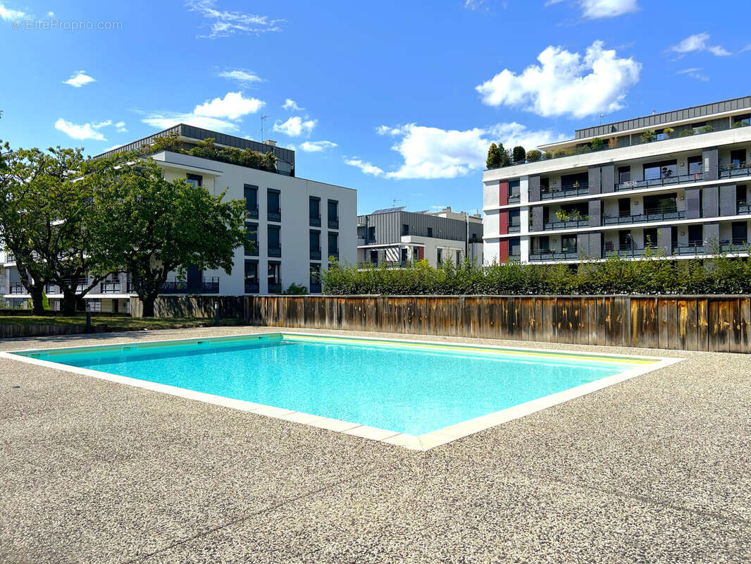 Appartement à TASSIN-LA-DEMI-LUNE