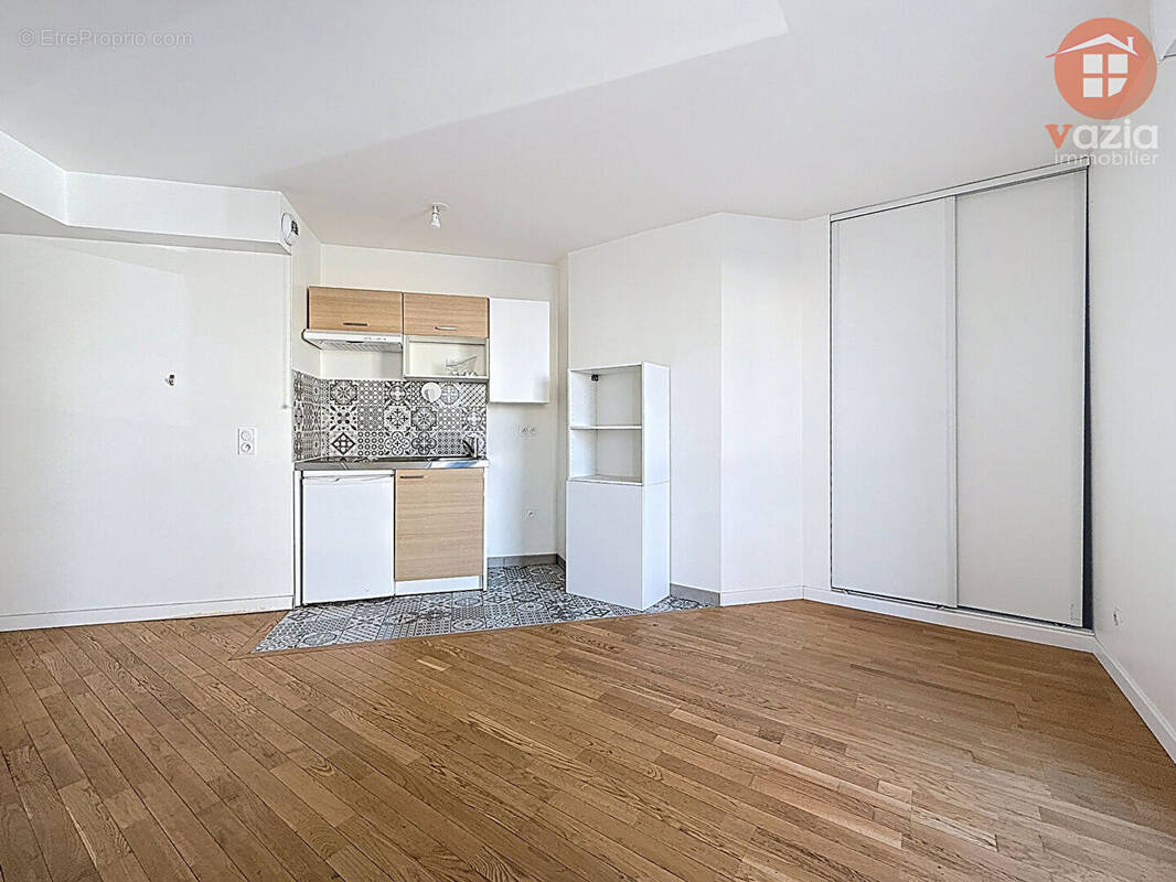 Appartement à SURESNES