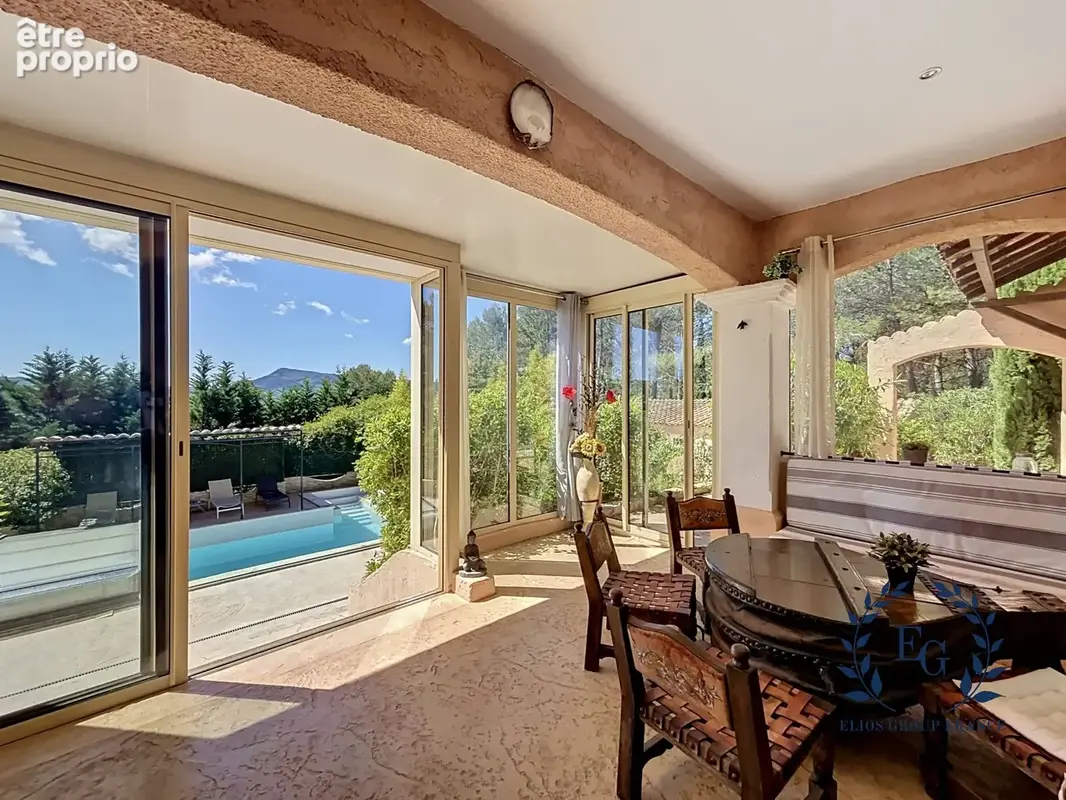 Maison 5 pièces 209 m² à vendre à Gareoult (83136) - photo 9
