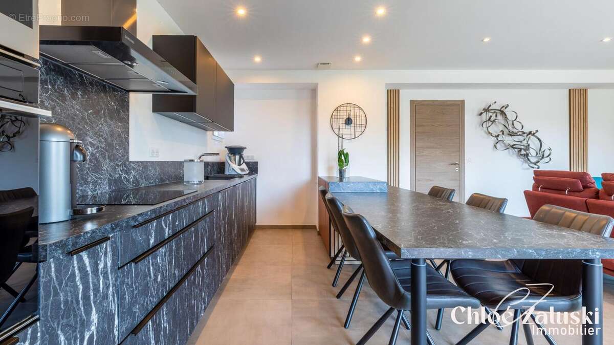 Photo 2 - Appartement à SAINT-RAPHAEL