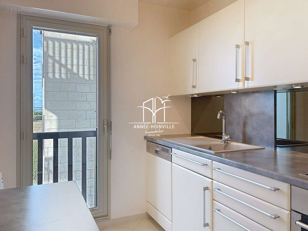 CUISINE - Appartement à DEAUVILLE