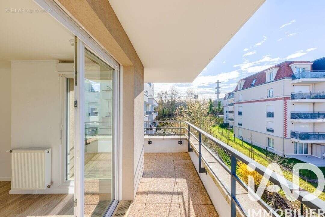 Photo 8 - Appartement à ERAGNY