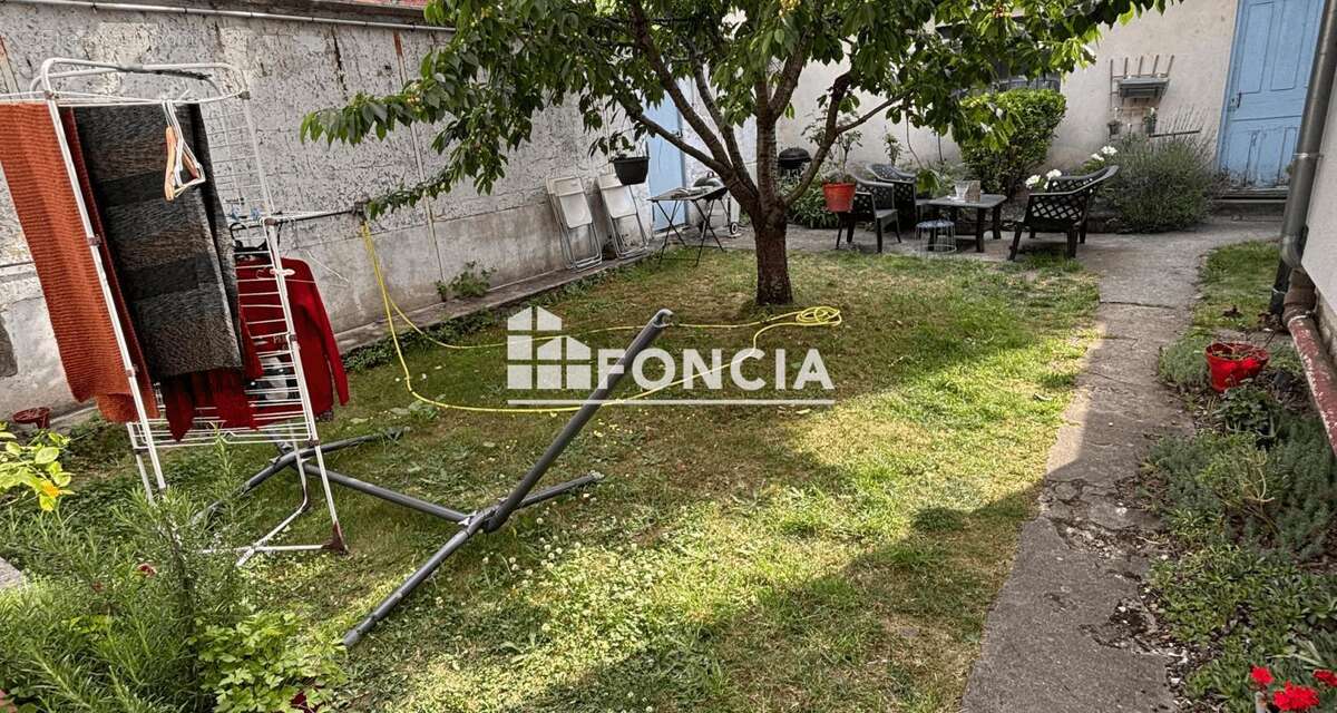 Appartement à SAINT-MAUR-DES-FOSSES