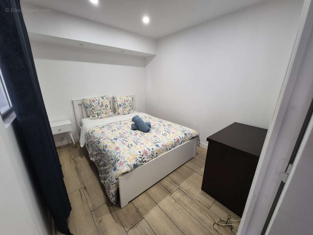 Appartement à VALLAURIS