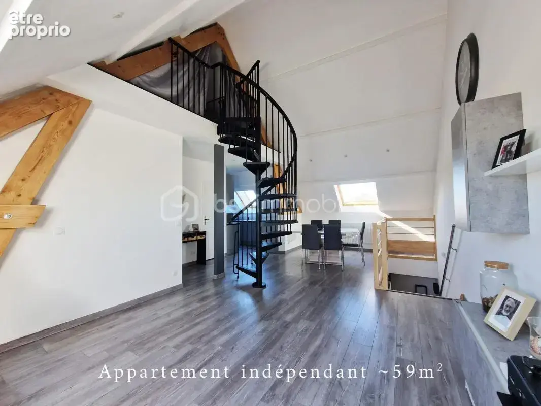 Magnifique propriété avec jardin et très belles prestations ! - photo 18