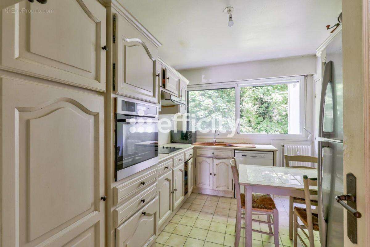 Appartement à BAILLY