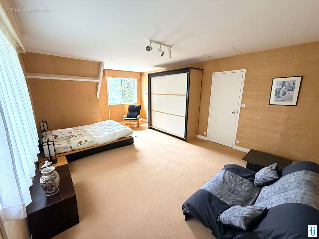 Maison 194 m² à Bonsecours  - photo 14