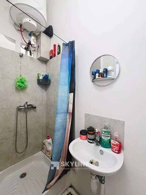 Appartement à MARSEILLE-3E