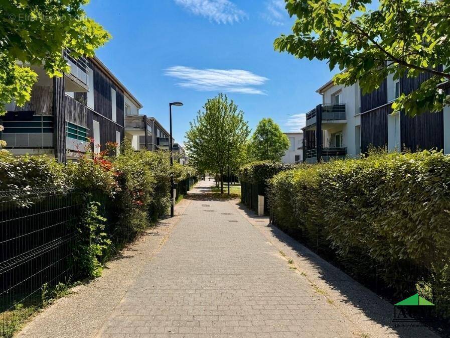 Appartement à MERY-SUR-OISE