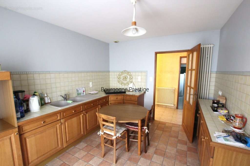 Maison à SENNECEY-LE-GRAND