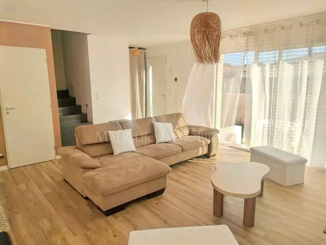 Maison à AIGUES-VIVES