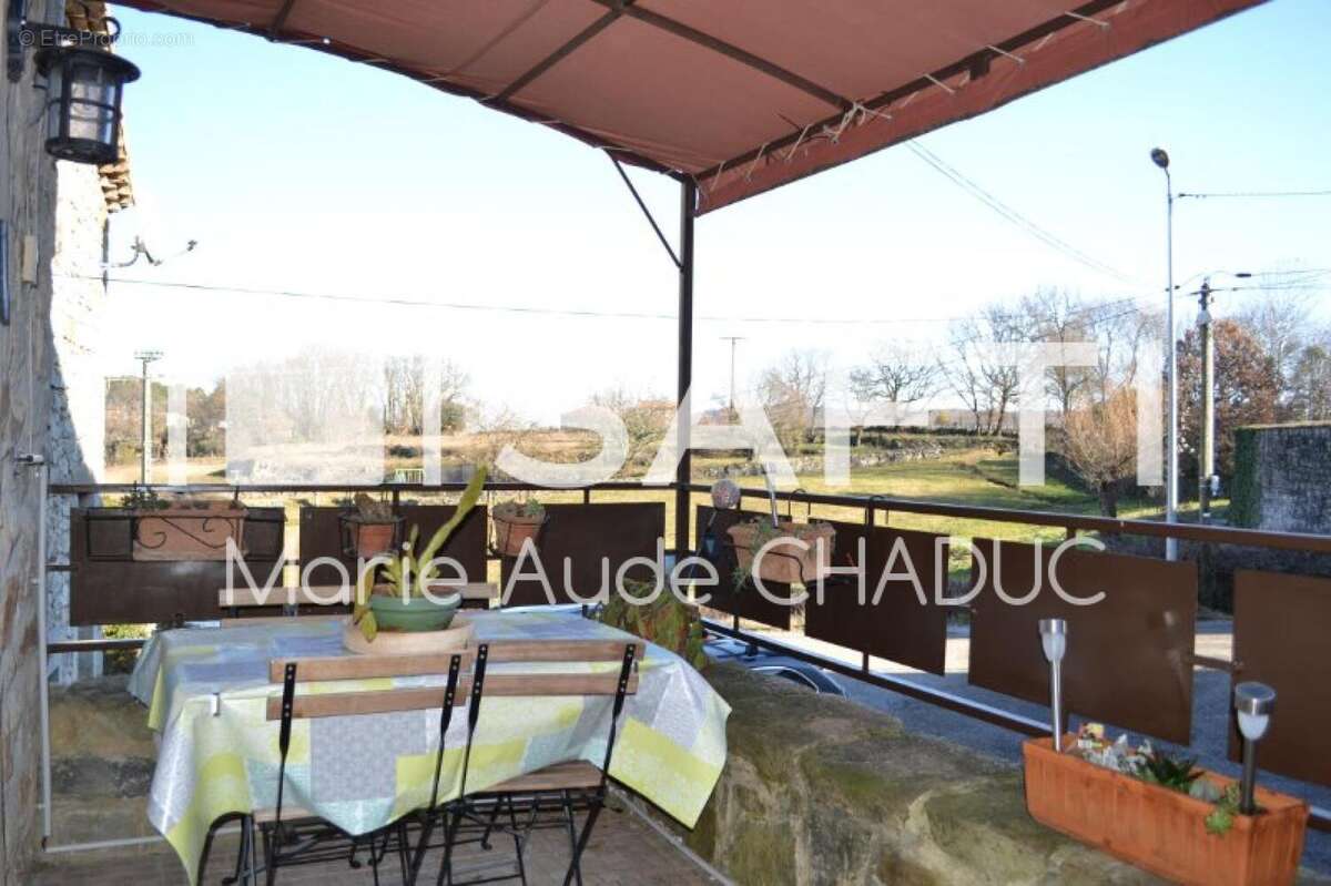 Photo 2 - Maison à LABLACHERE