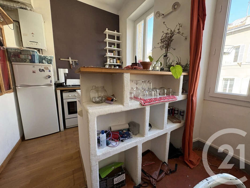 Appartement à MARSEILLE-1E