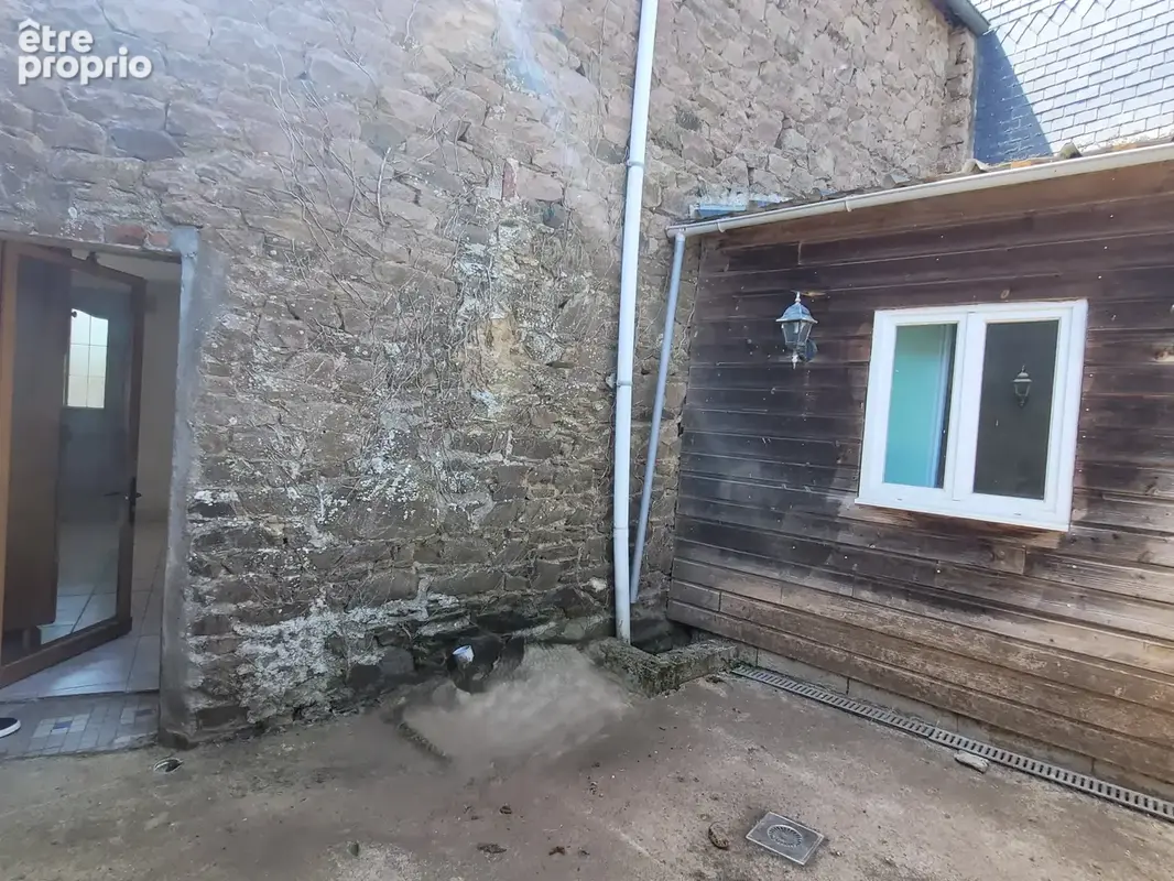 Maison de Bourg en pierre, avec courette - photo 6