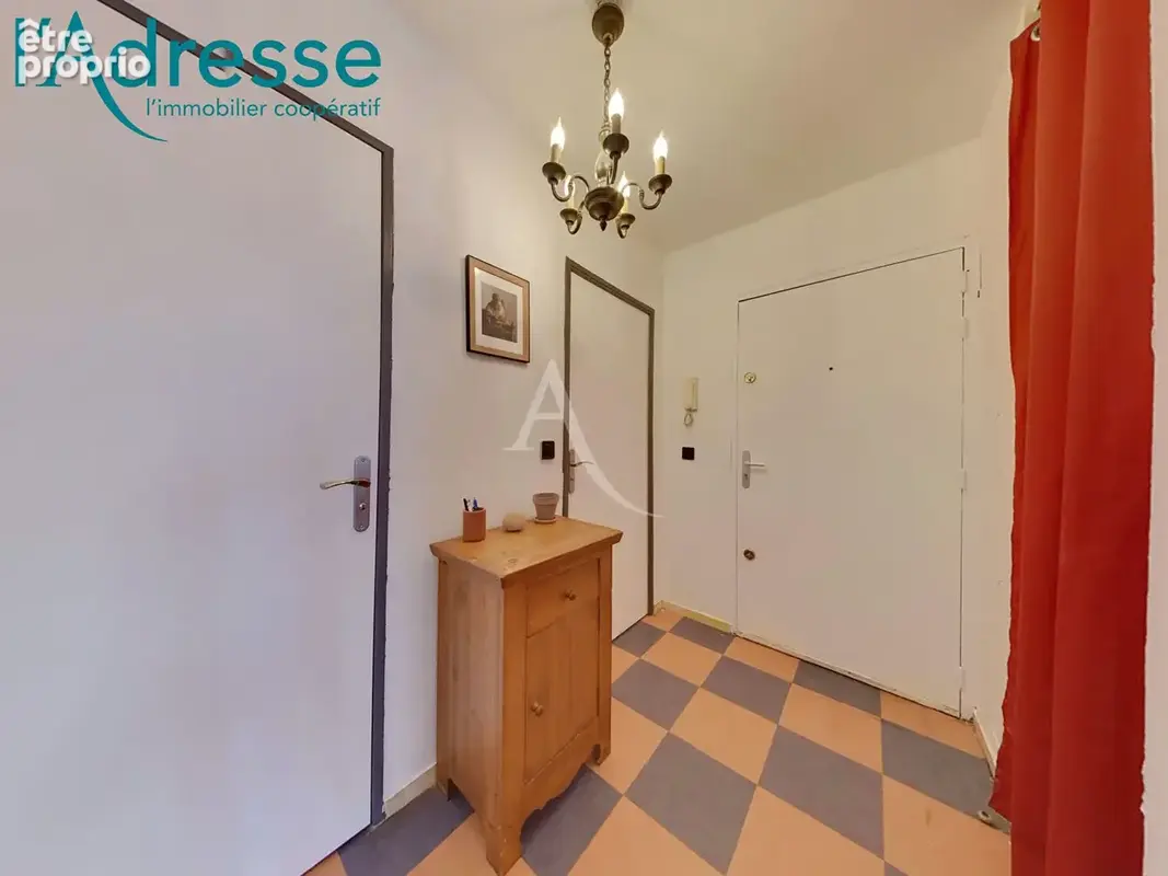 Appartement Noisy Le Grand STUDIO DE 35m² - photo 5