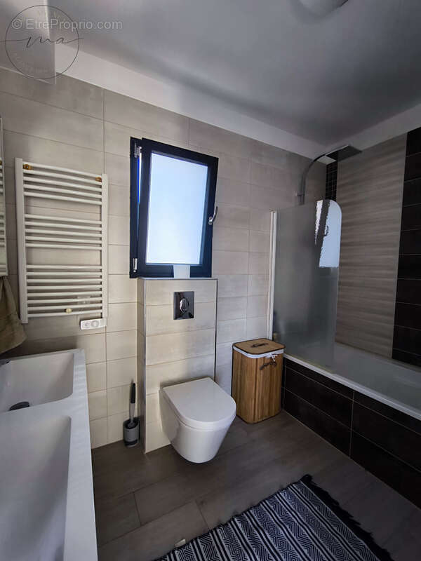 Maison à COLOMBIERS