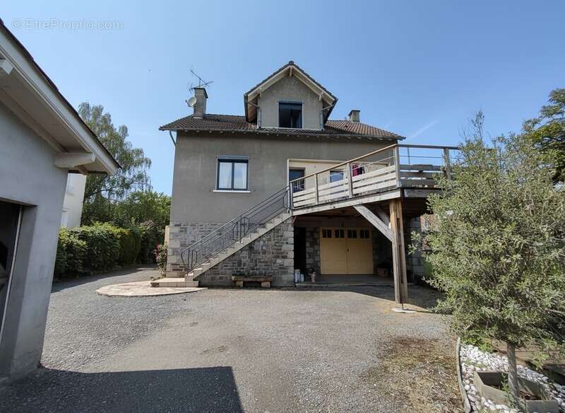 Maison à MAURS