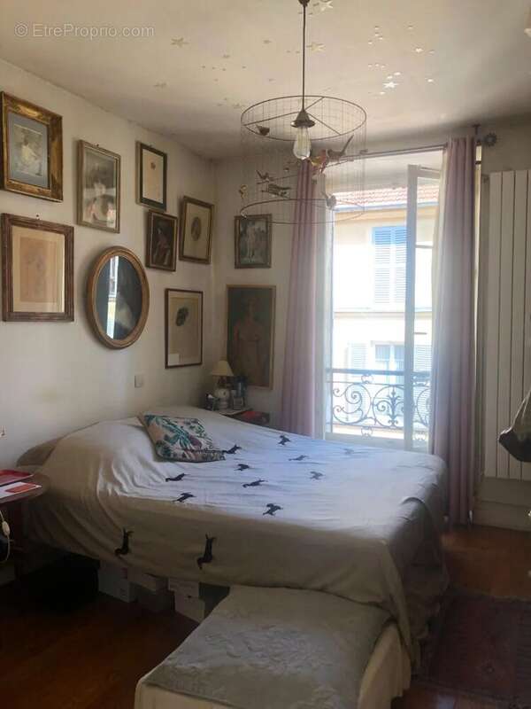Appartement à VERSAILLES