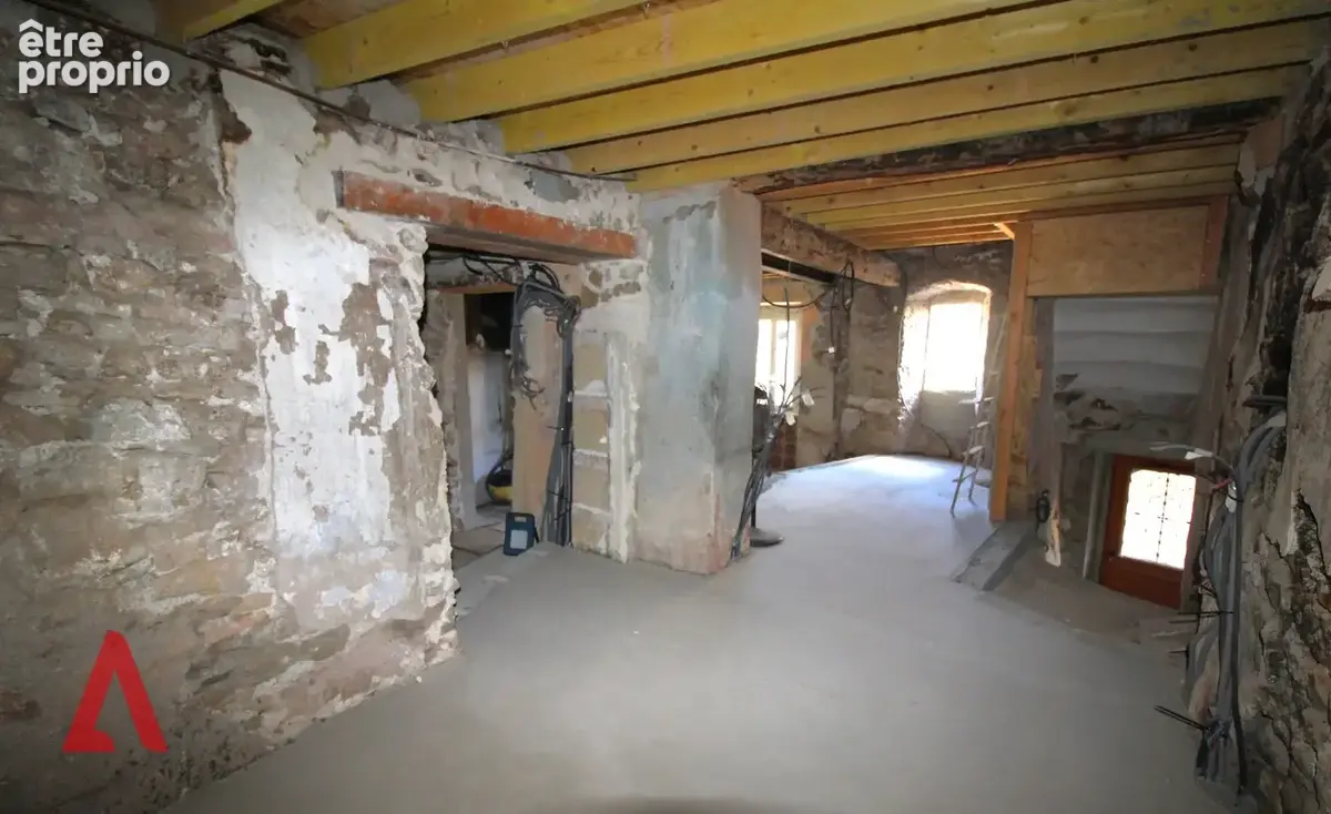 Maison de caractère à Gabian  Projet de rénovation à fort potentiel  126 m²  2 entrées  Jardin privatif à proximité  95.000  - photo 5