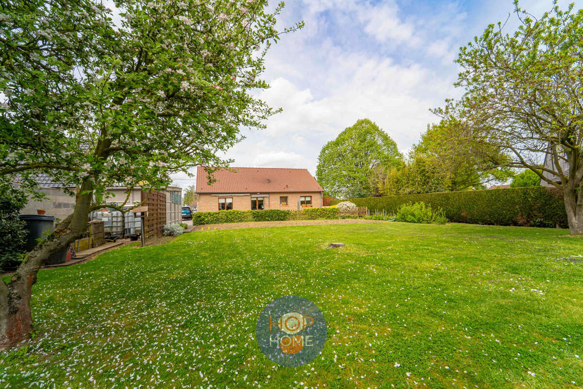 Maison à NEUVE-CHAPELLE