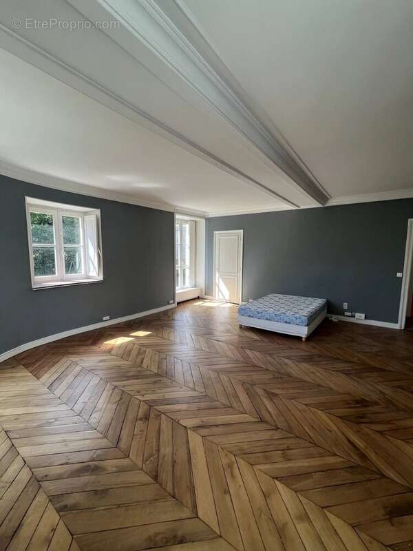 Maison à LOUVECIENNES