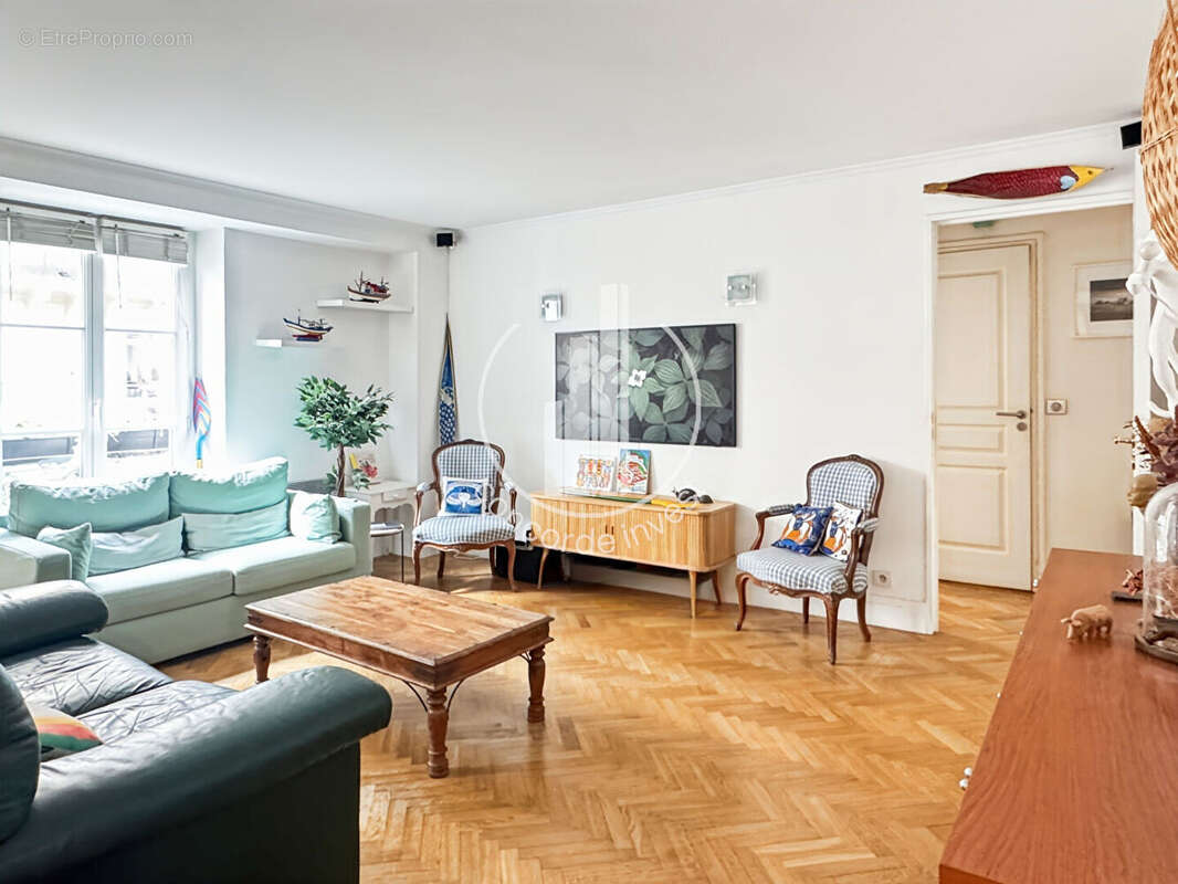 Levallois Marché Henri Barbusse - Appartement familial 5pièces - photo 7