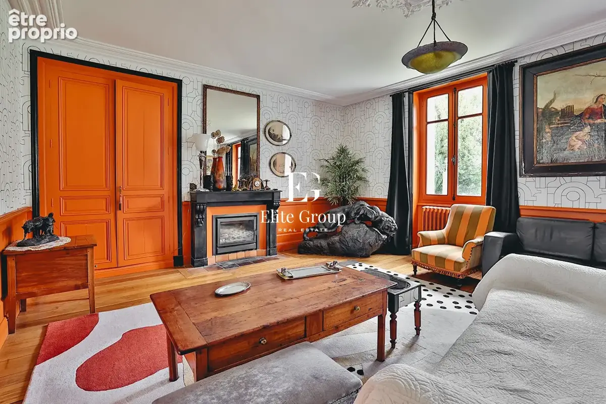 A vendre - authentique propriete charentaise a proximite de jarnac et de cognac - 11 pieces - 440m2 - photo 2