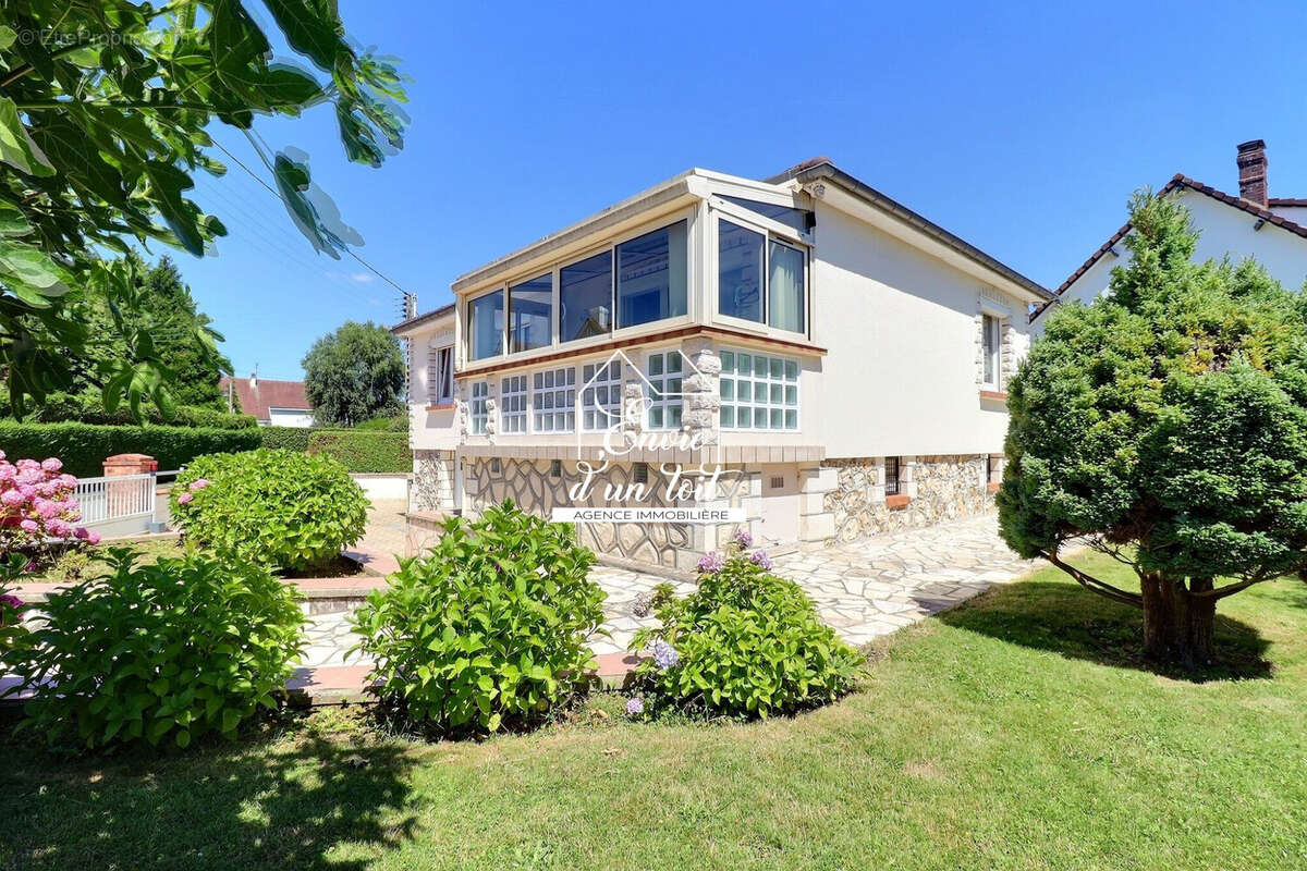 Maison à BOIS-GUILLAUME