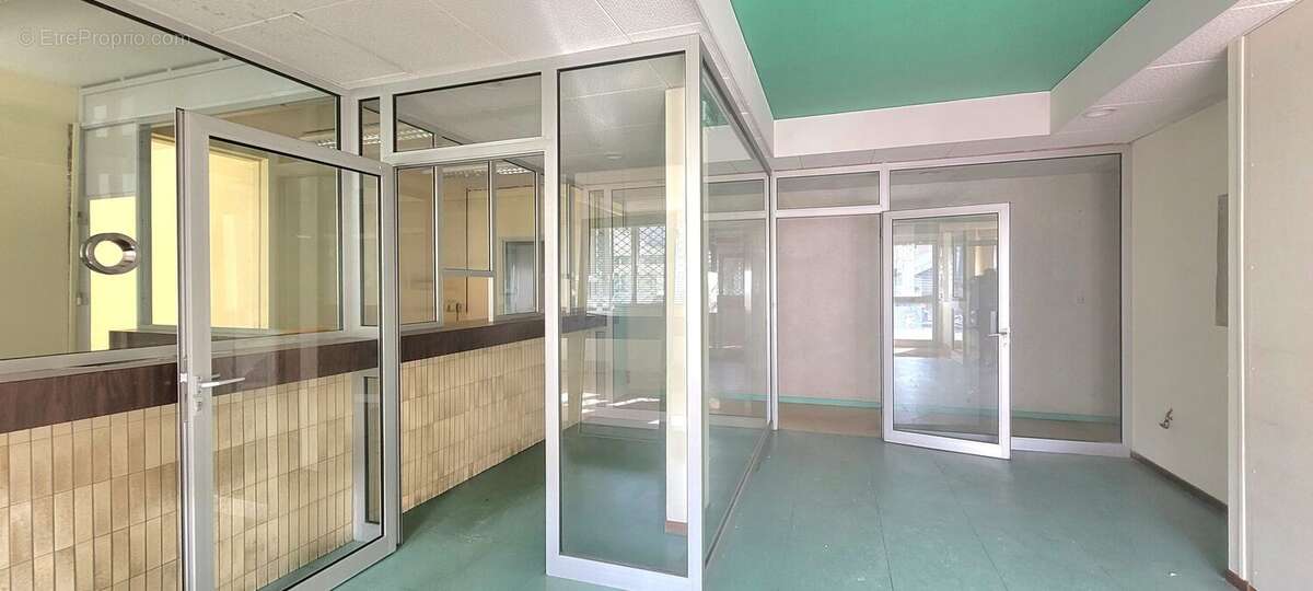 Commerce à SAINT-DIE-DES-VOSGES