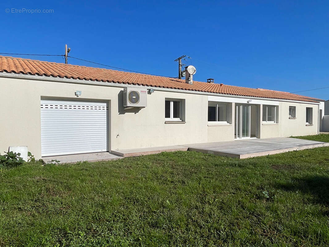 Maison rénovée 130 m², Hameau paisible proche Saint-Pierre d'Oléron - photo 3