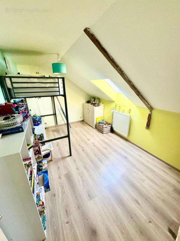 Maison à MINIAC-MORVAN