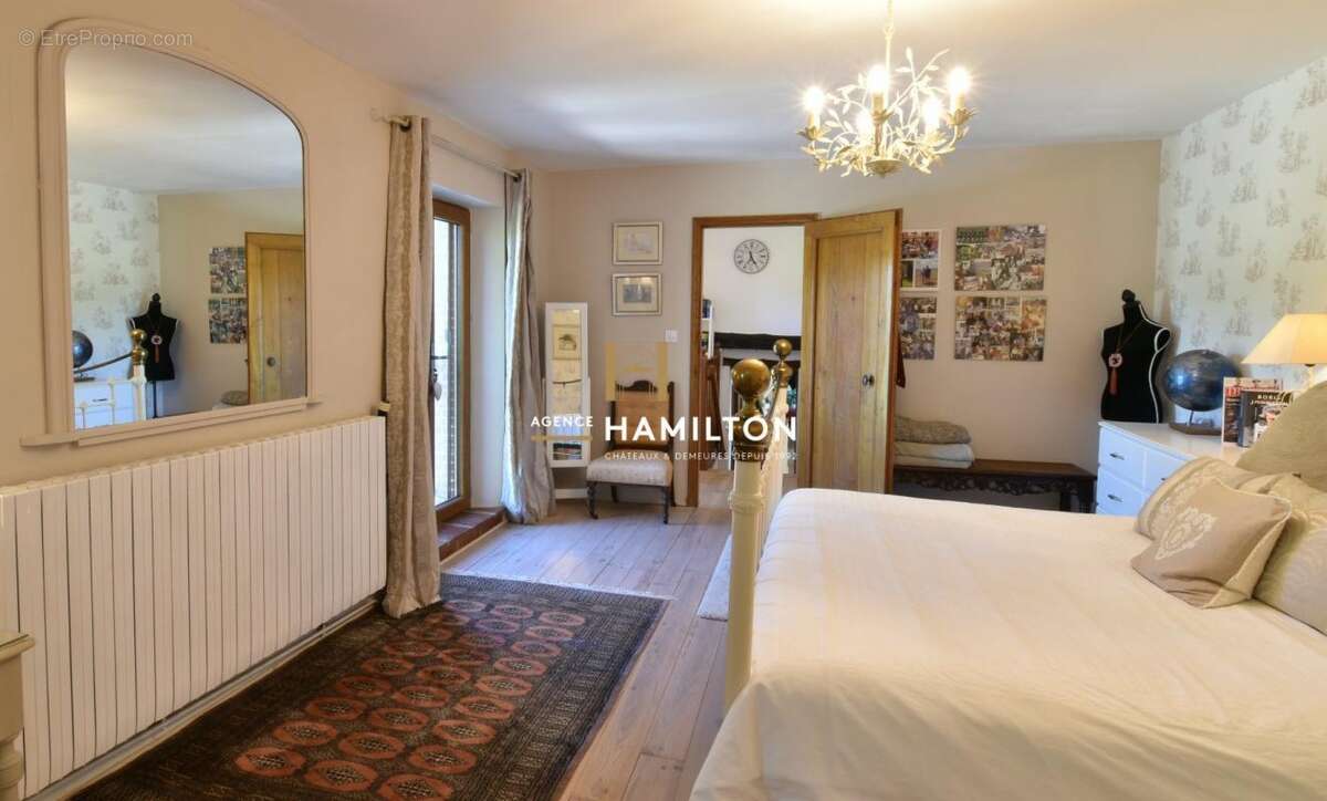 Maison à CORDES-SUR-CIEL