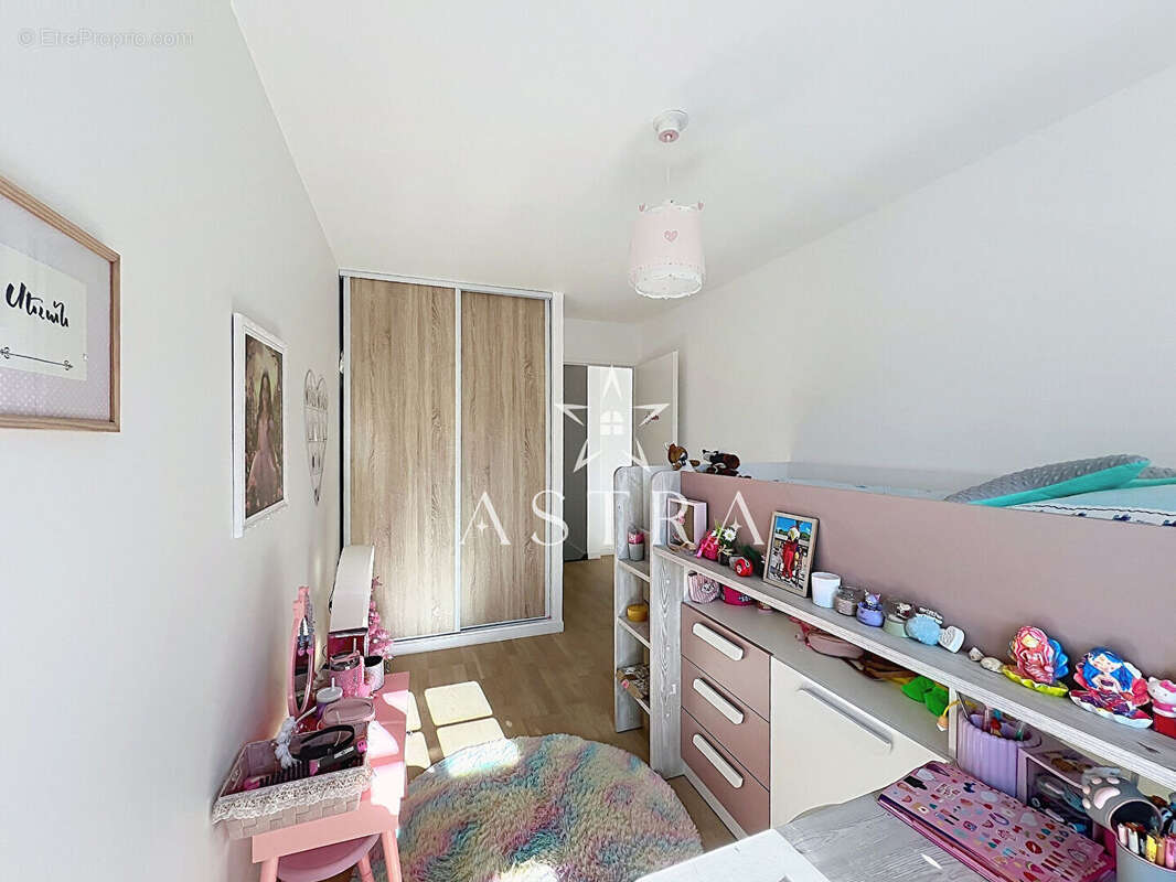 Appartement à CHATENAY-MALABRY
