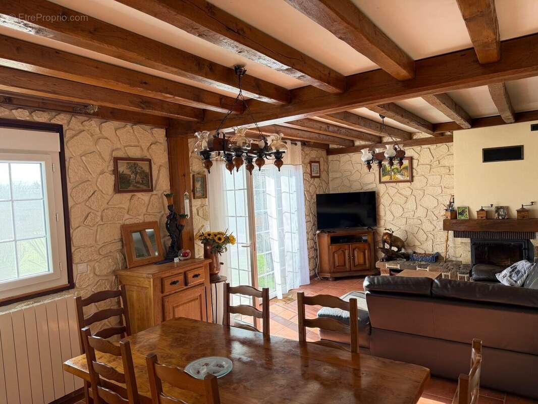 Maison à PACY-SUR-EURE