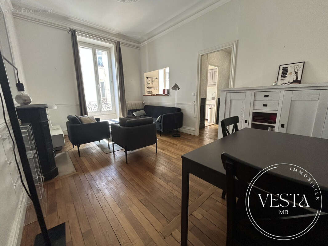 Appartement 72 m² à Dijon  - photo 2
