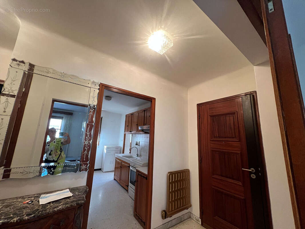 Appartement à HYERES