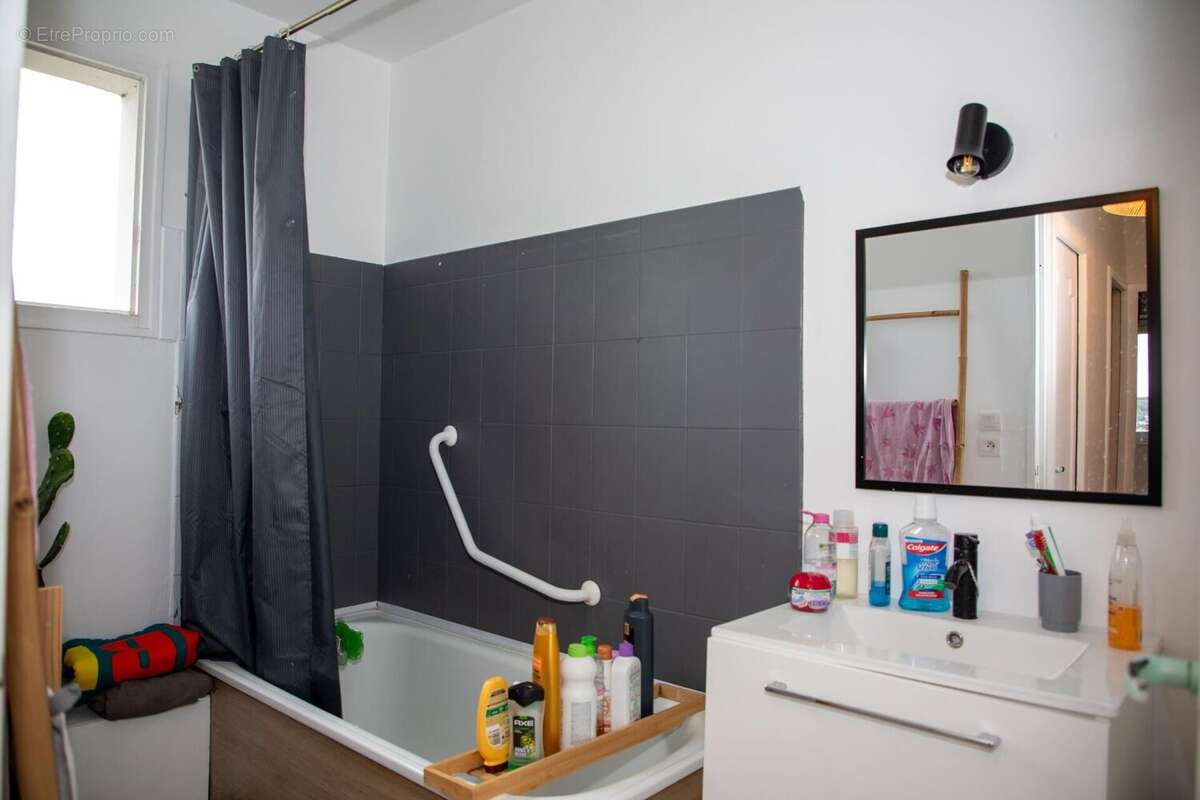 Photo 8 - Appartement à MANTES-LA-VILLE