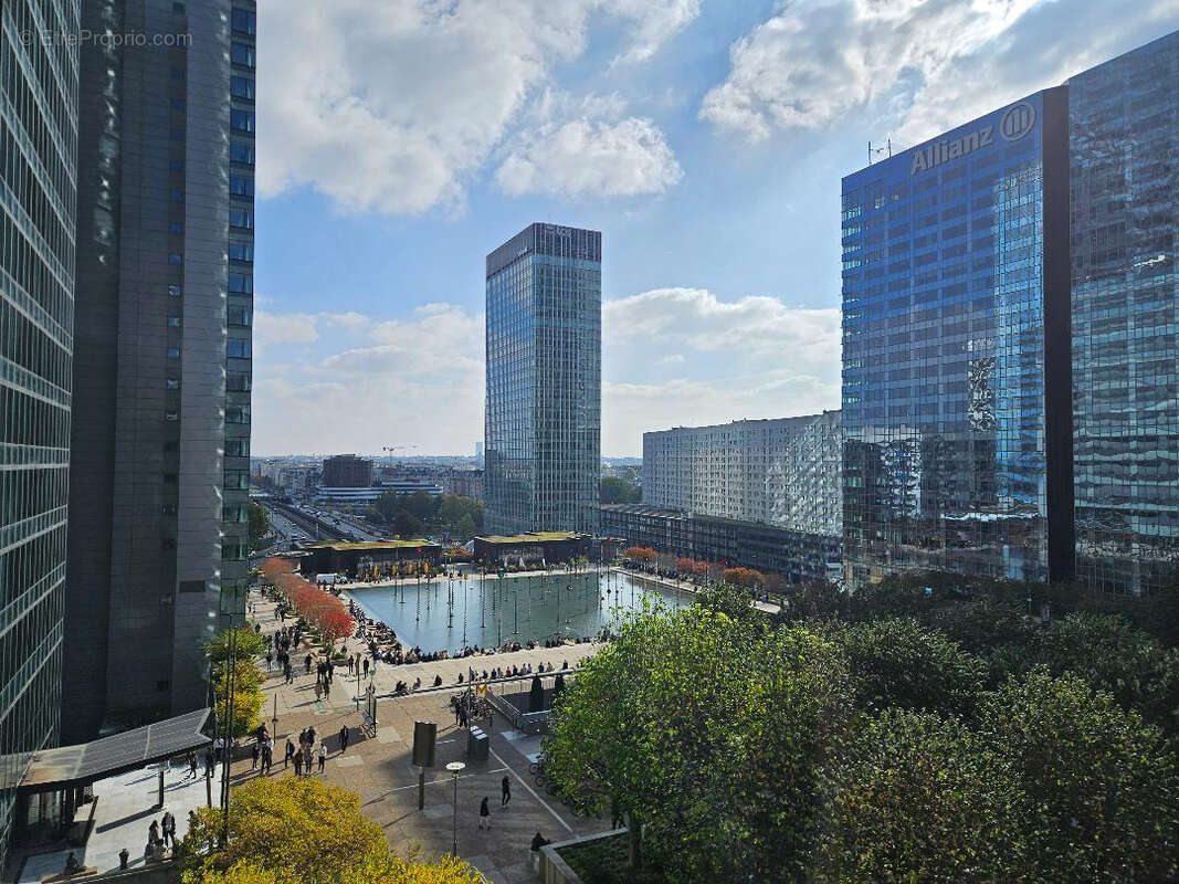 Appartement à COURBEVOIE