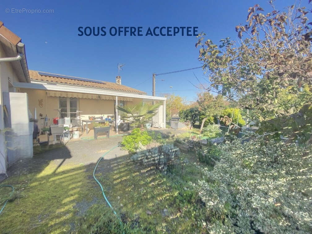 Maison à COULOUNIEIX-CHAMIERS