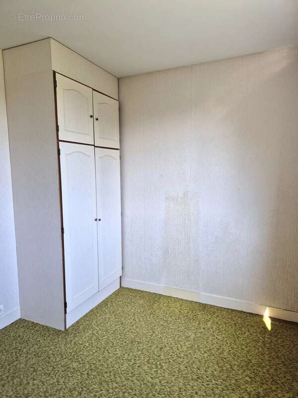 Maison à CORBEILLES