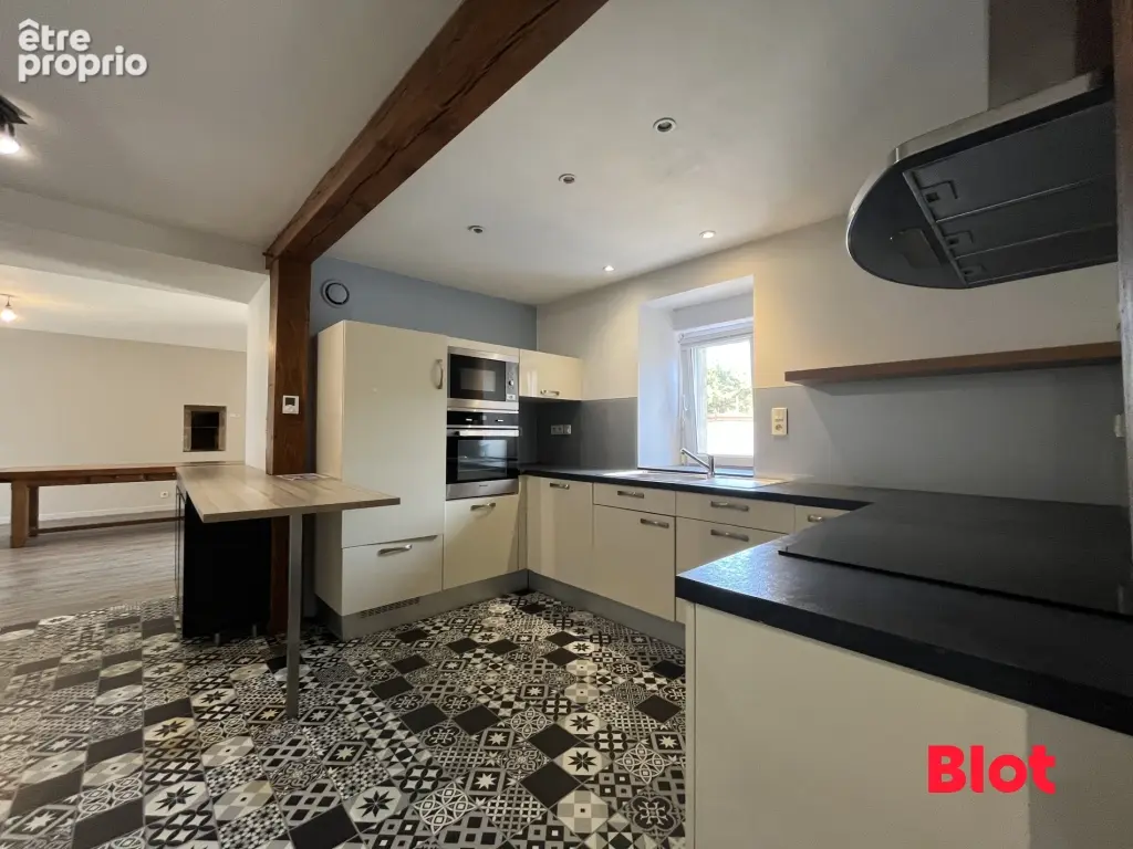 Maison 133 m² à Bain-De-Bretagne  - photo 3